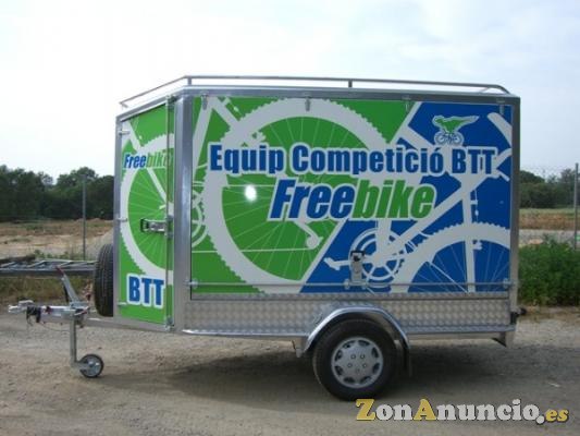 Remolque cerrado carrozado en aluminio.Thalman Quality